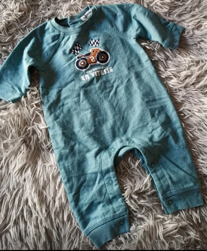 Pyjama 3 mois 🐯
