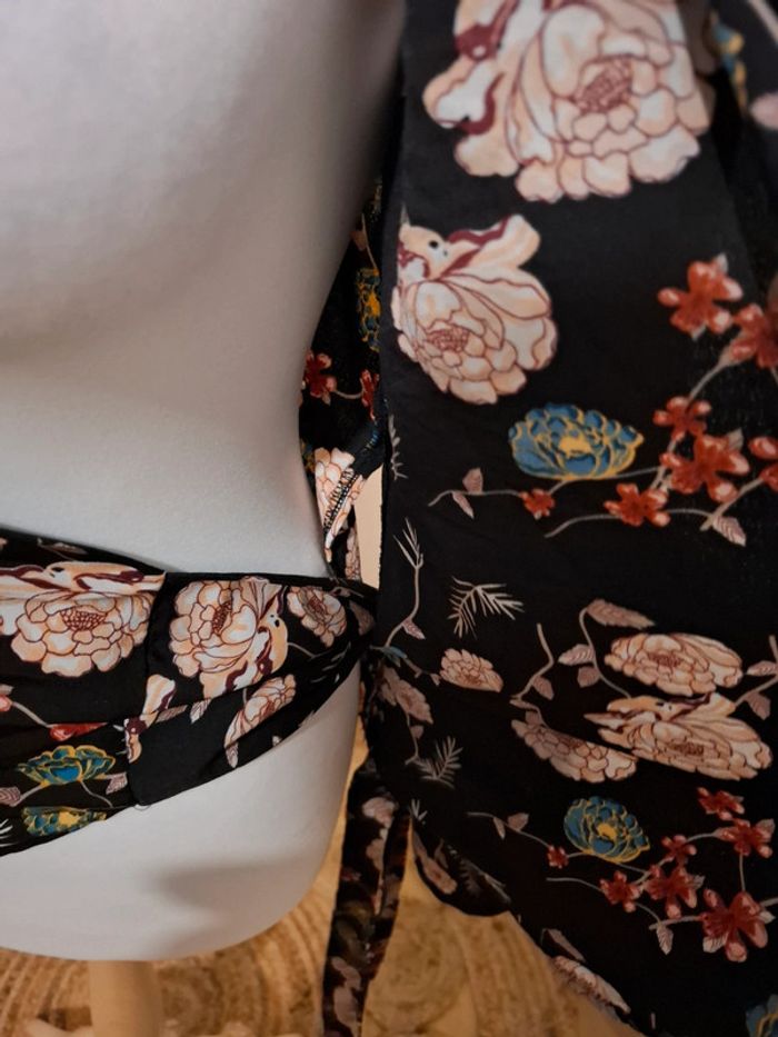 Blouse noire portefeuille Fleurie Anna karel taille S 36 - photo numéro 12
