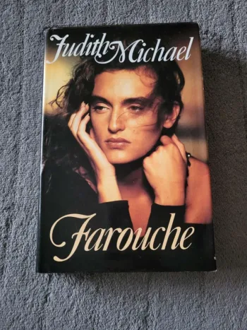 Livre  - Farouche - de  Judith Michel