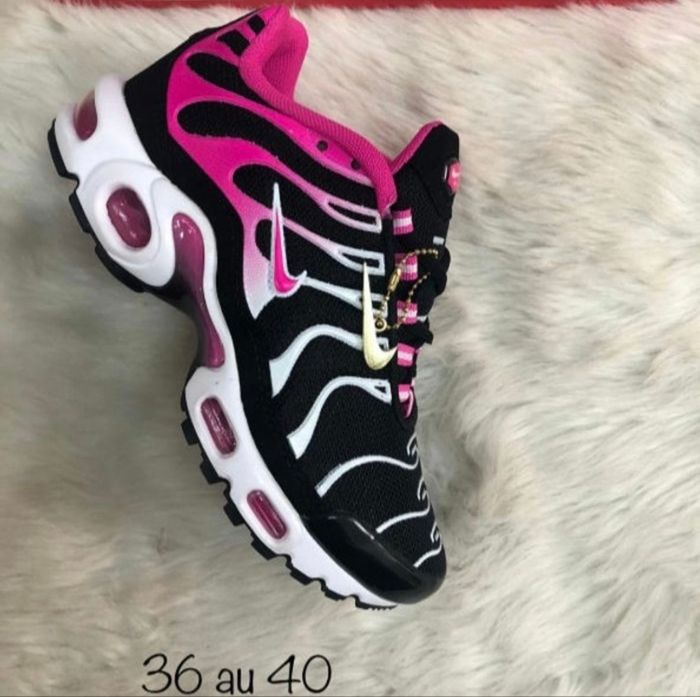 Nike tn noir rose blanc 39 - photo numéro 3