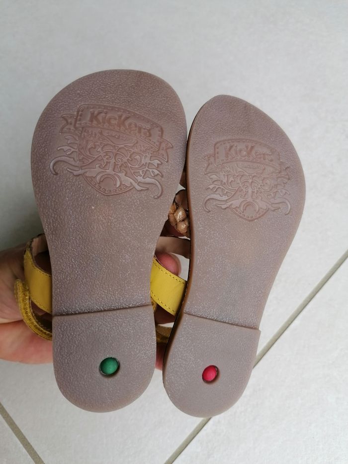 Magnifiques ✨😍 sandales 'Kickers' - photo numéro 10