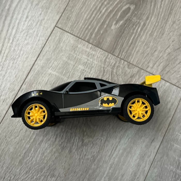 Voiture télécommandée Batman - photo numéro 4