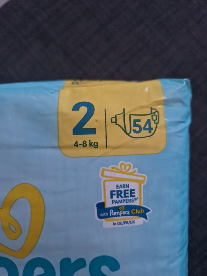 Pampers premium protection taille 2 - photo numéro 3