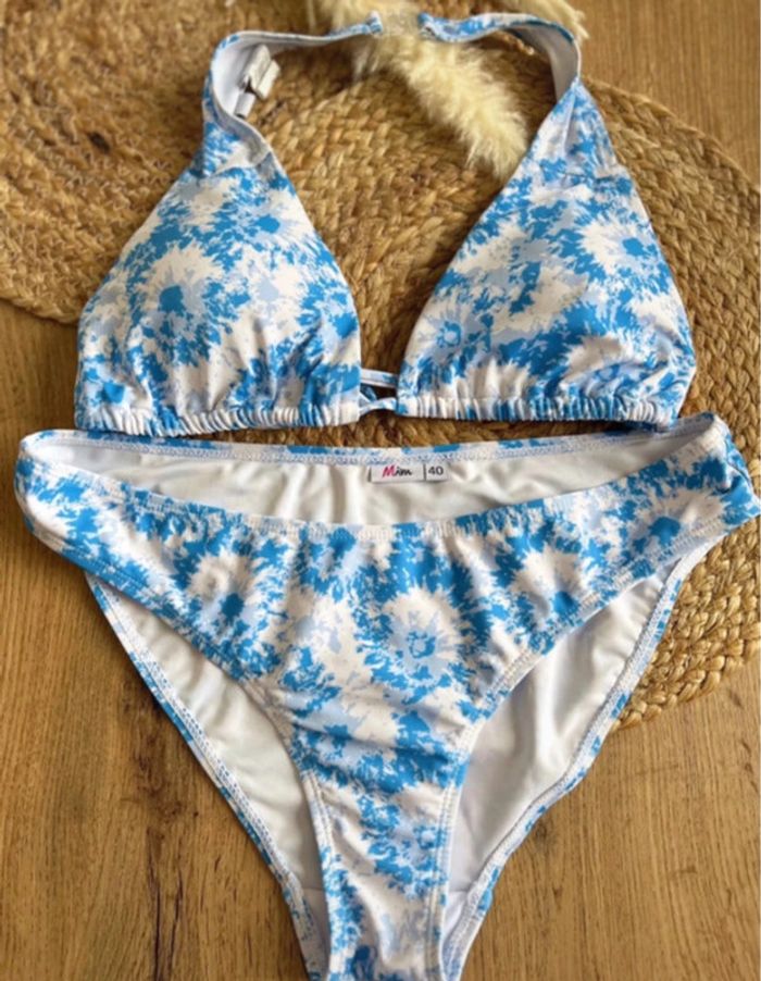 Maillot de bain deux pièces taille 40