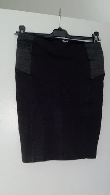 Jupe crayon moulante noir Jennifer