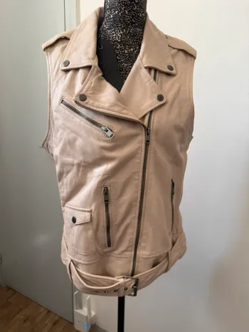 Blouson sans manches Oakwood KYLIE 6 – Cuir blanc cassé – Taille XL – Neuf avec étiquette