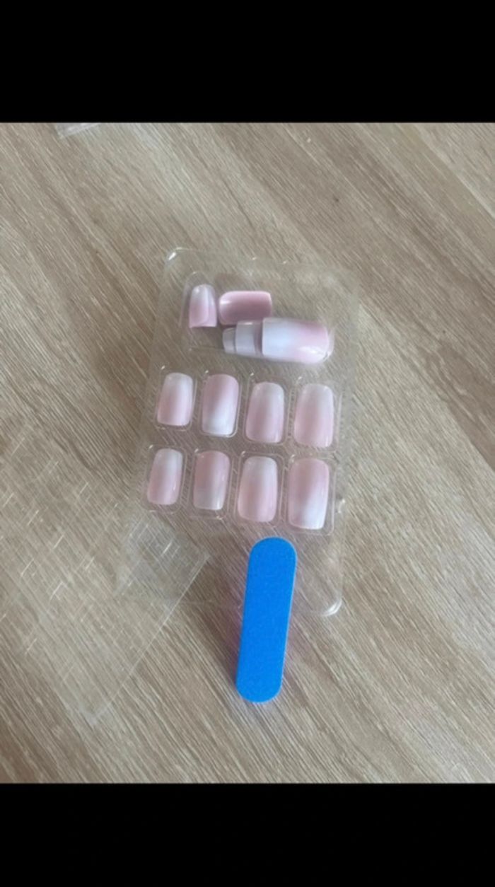 Faux ongles - photo numéro 3