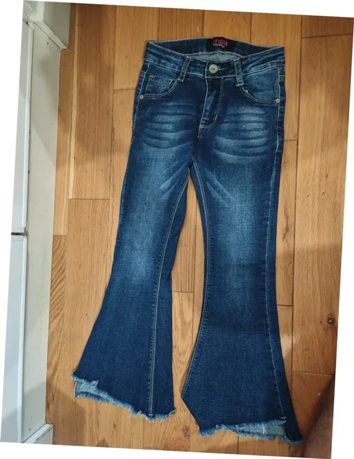 Jean flare bleu EDEFA fille 6 ans (110/116cm) tendance & confort 👖