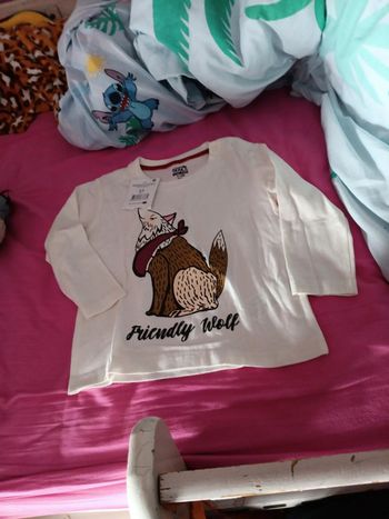 Tee-shirt  2 3 ans aviation trails étiqueté