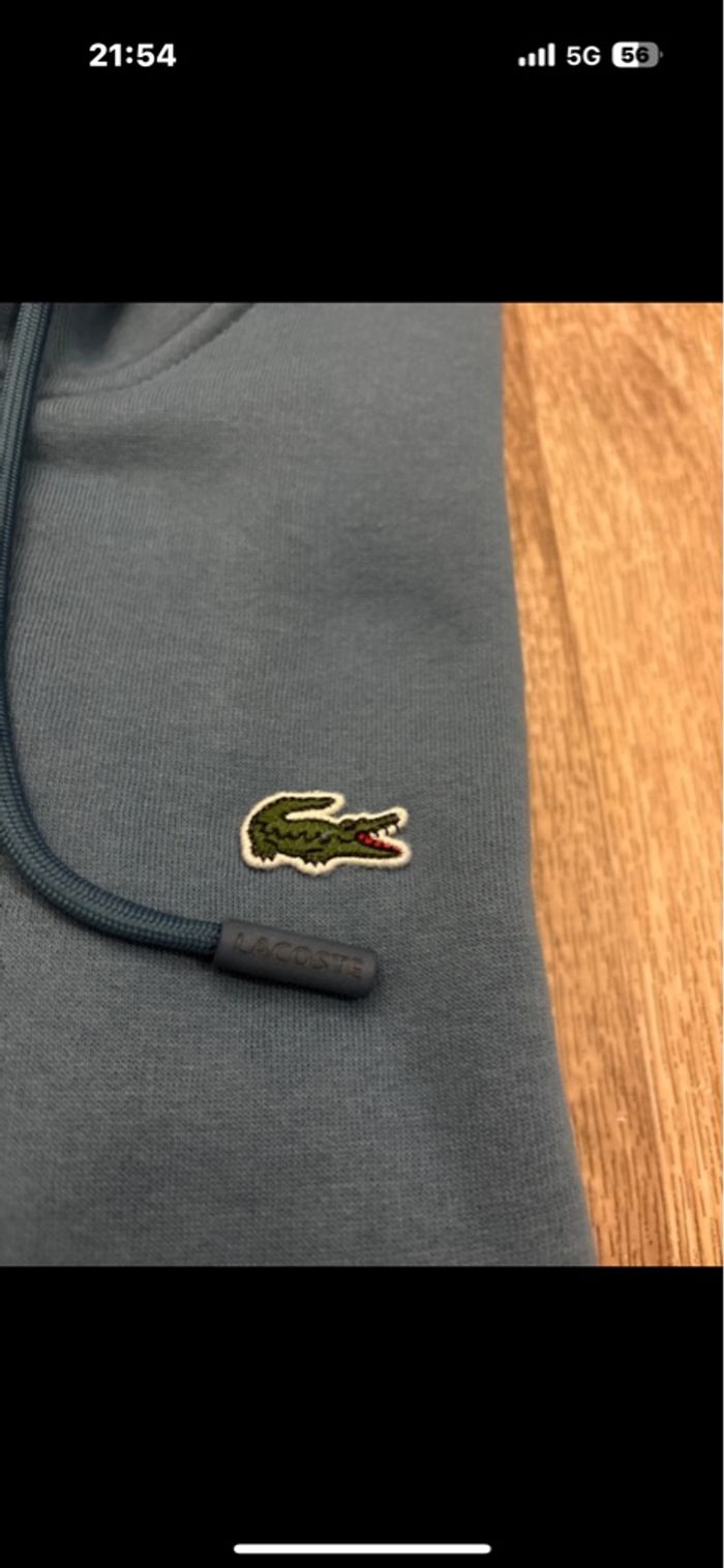 Sweat à capuche Lacoste neuf - photo numéro 3