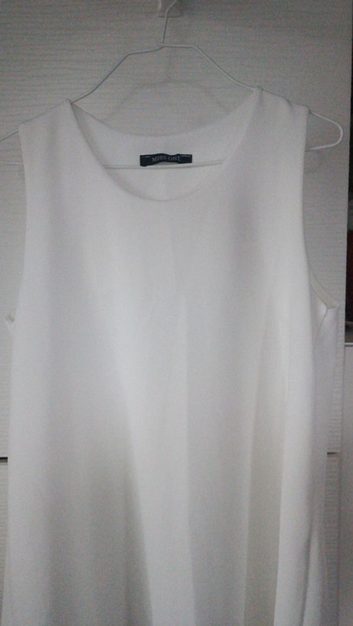 💃 NEUF robe blanche fluide - photo numéro 3