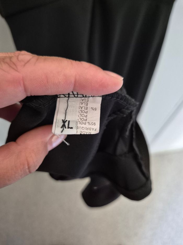 Magnifique robe taille 42 avec bandes transparente - photo numéro 6