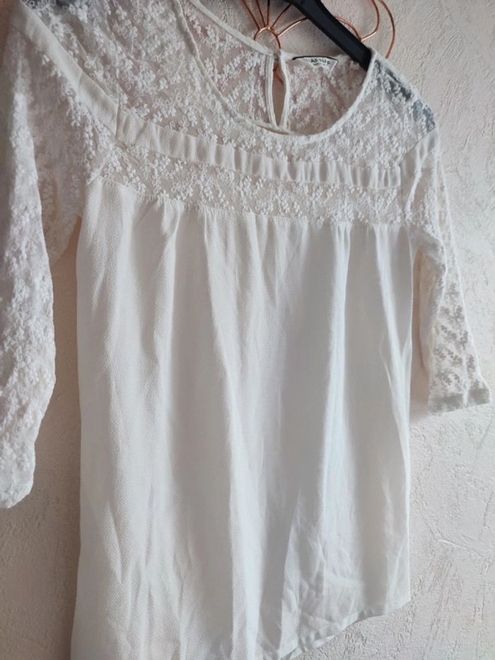 Haut été avec détails dentelles Naf Naf taille Xs - photo numéro 3