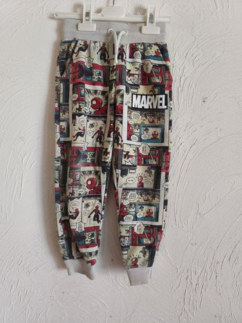 Pantalon marvel