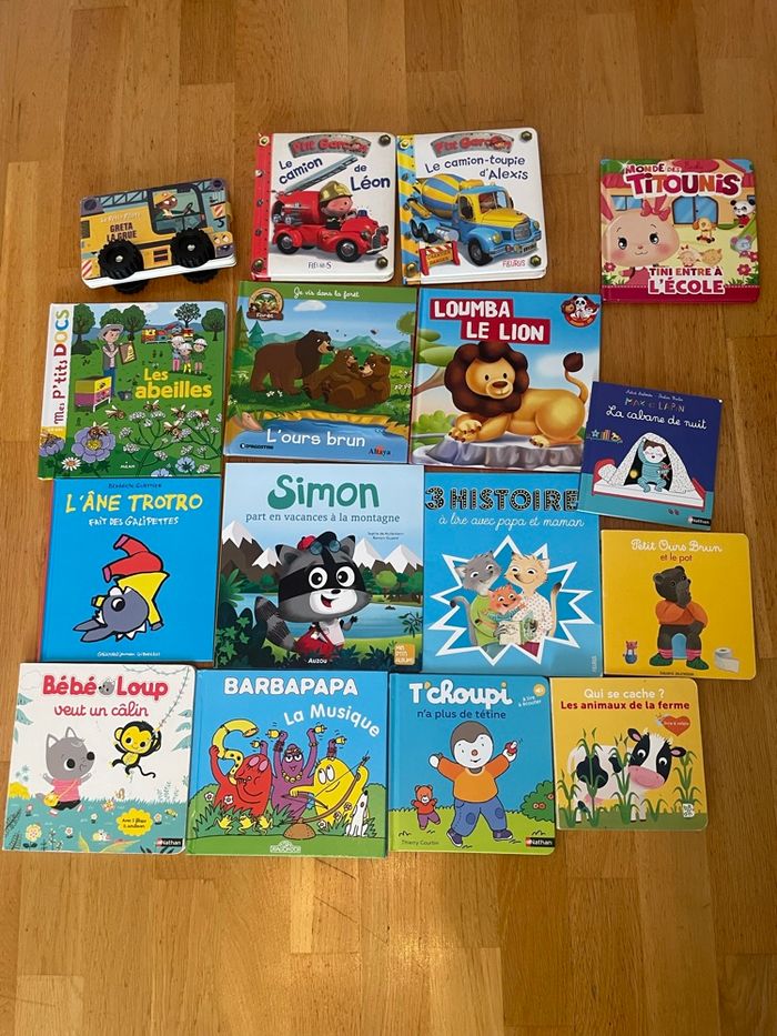 Lot livres pour petits