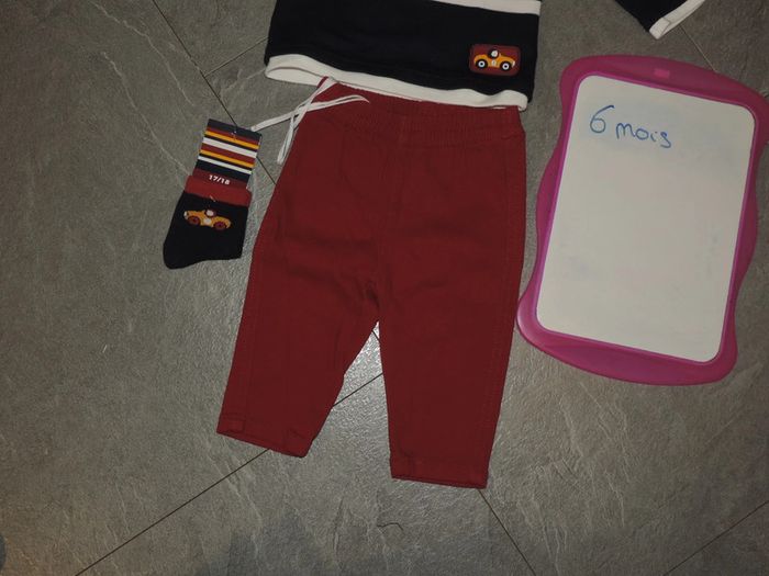 ensemble taille 6 mois neuf - photo numéro 3