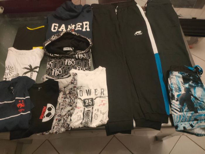 Lot vêtements garçon 14 ans