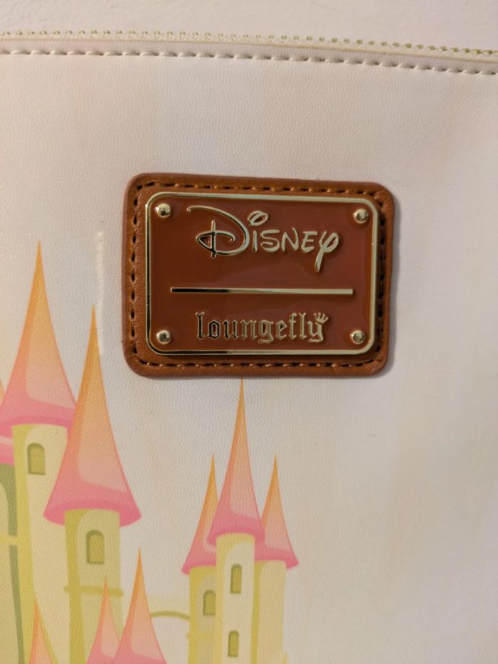Sac à bandouliere Loungefly Blanche Neige Chateau - photo numéro 6
