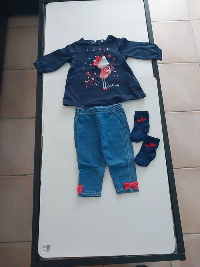 Ensemble bébé fille 6 mois