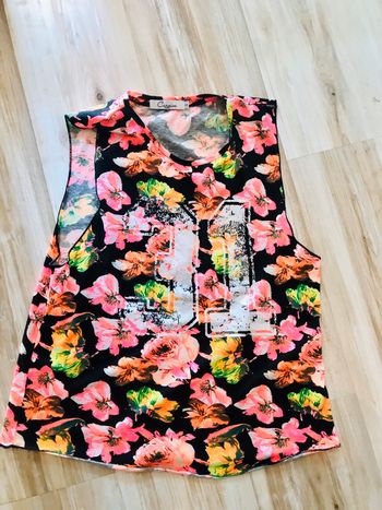 Débardeur fleuri taille s