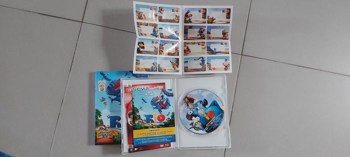 Rio DVD et 16 étiquettes cahier - photo numéro 8