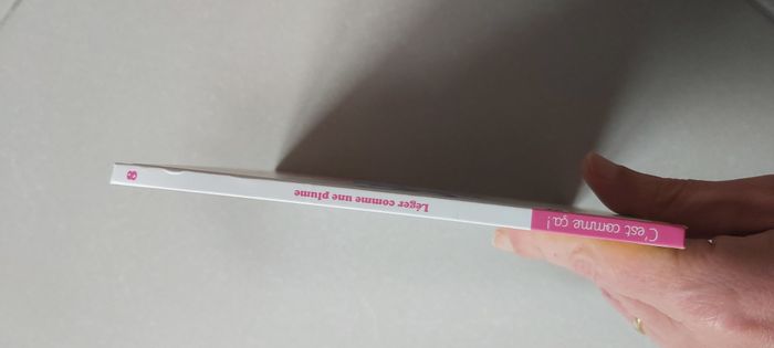 Léger comme une plume - photo numéro 2