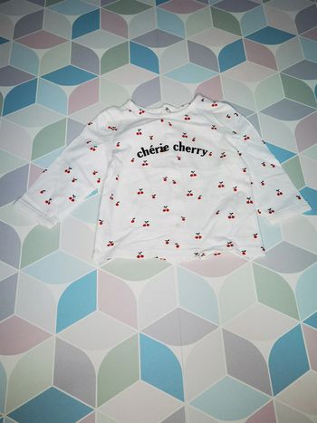 D3864 - tee-shirt fille 6 mois