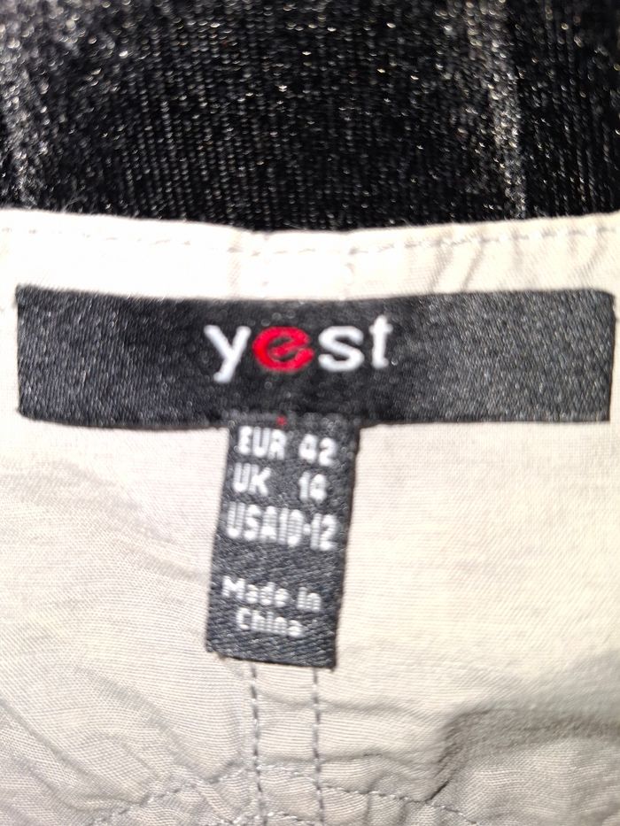 Robe taille 42 - photo numéro 2