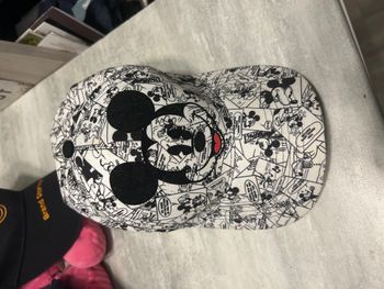 casquette mickey disneyland paris