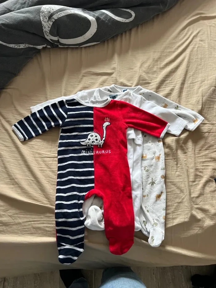 Lot de 3 pyjamas velours