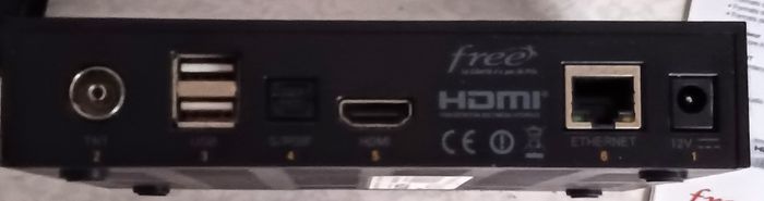 Décodeur TV HD Wifi Android Free Freebox Mini 4K - photo numéro 2