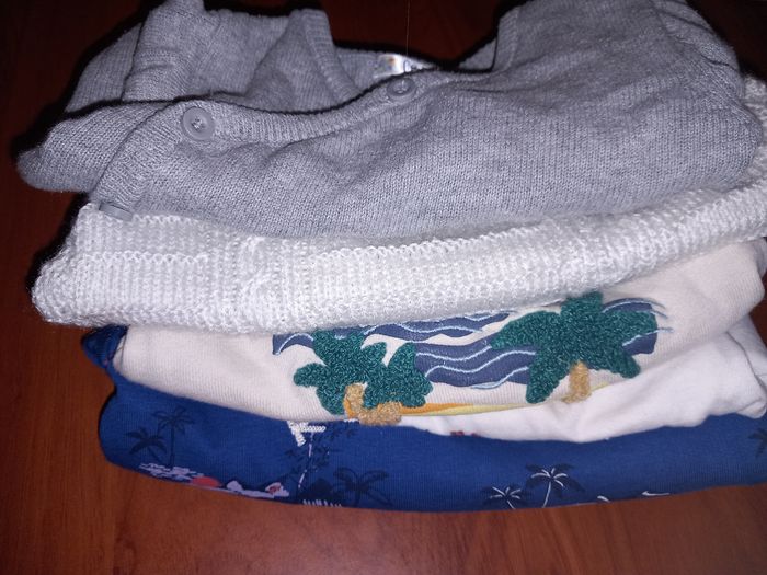 Vêtements bébé - photo numéro 2