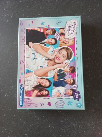 Puzzle disney violetta 100 pièces 6+