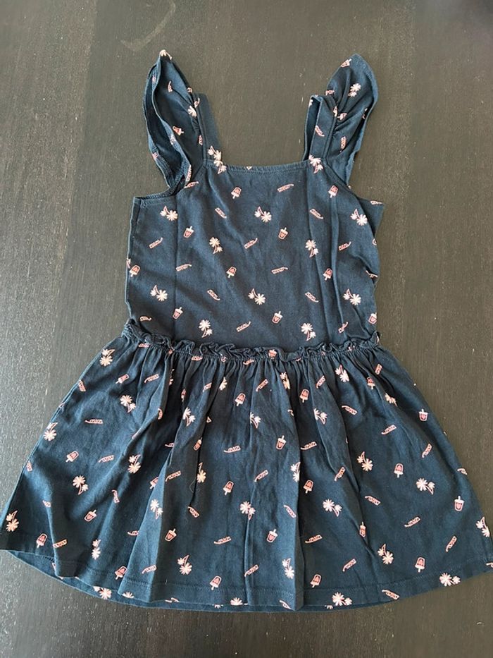 Robe 4 ans - photo numéro 2