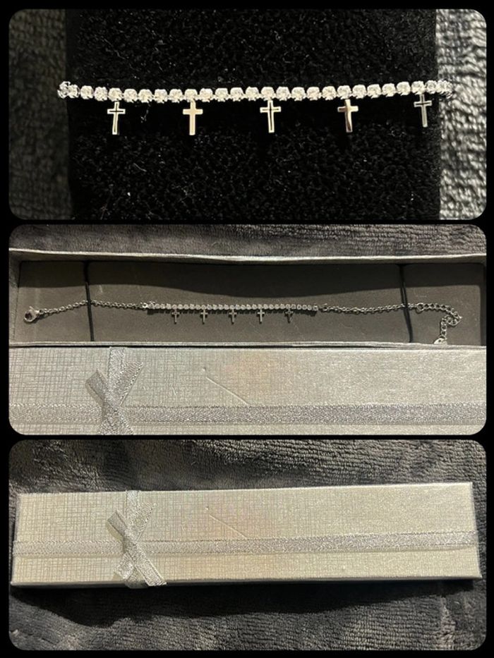Bracelet et acier inoxydable argenté et strass croix neuf dans boîte cadeau