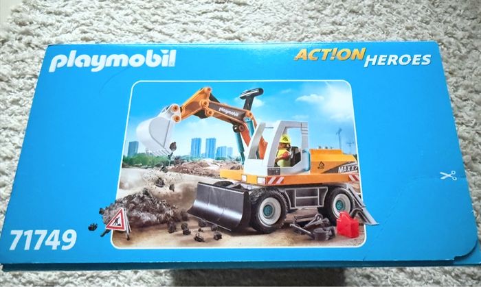 Pelleteuse mécanique et ouvrier Playmobil 71749 - photo numéro 2