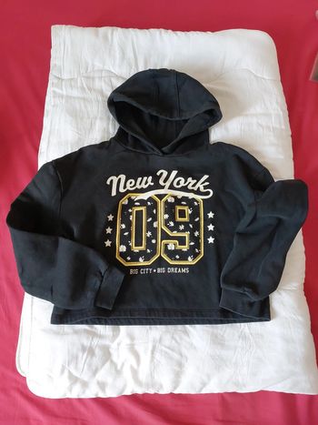 Sweat court à capuche - 15 ans