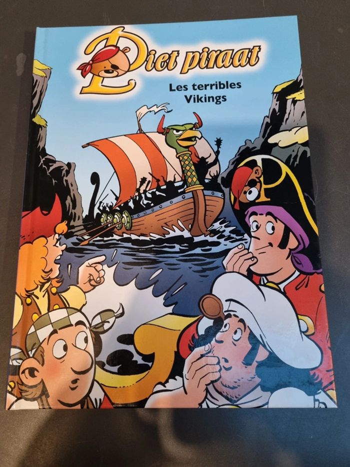 Livre piet pirate les terribles vikings