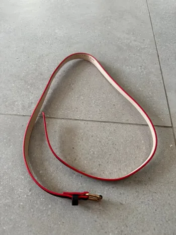 Ceinture Morgan, il y a des marques d'usures, 110cm