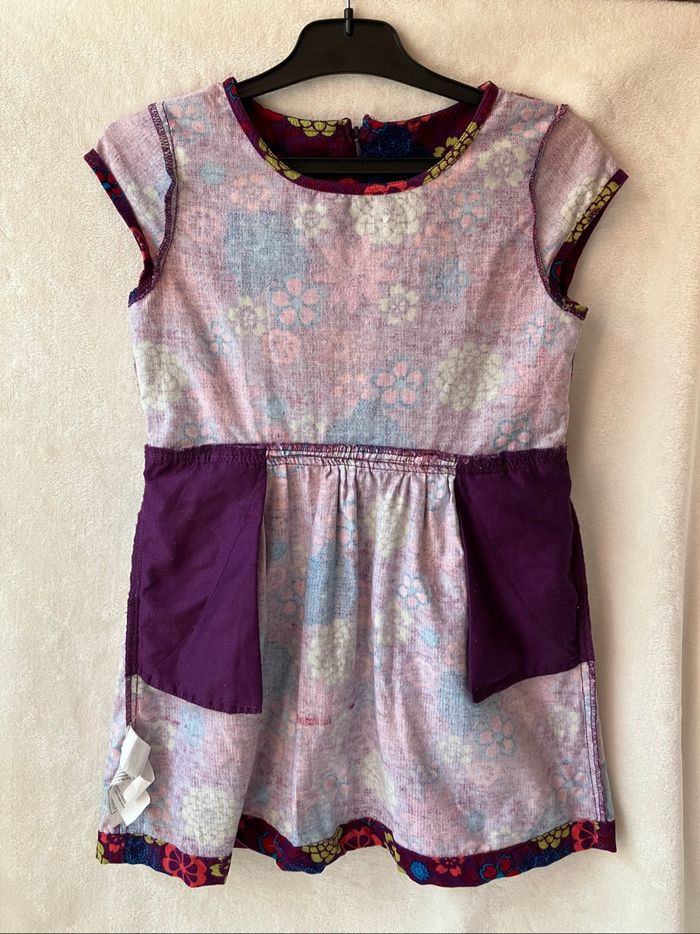 Robe courte In Extenso 6 à 8 ans (2€50) - photo numéro 5