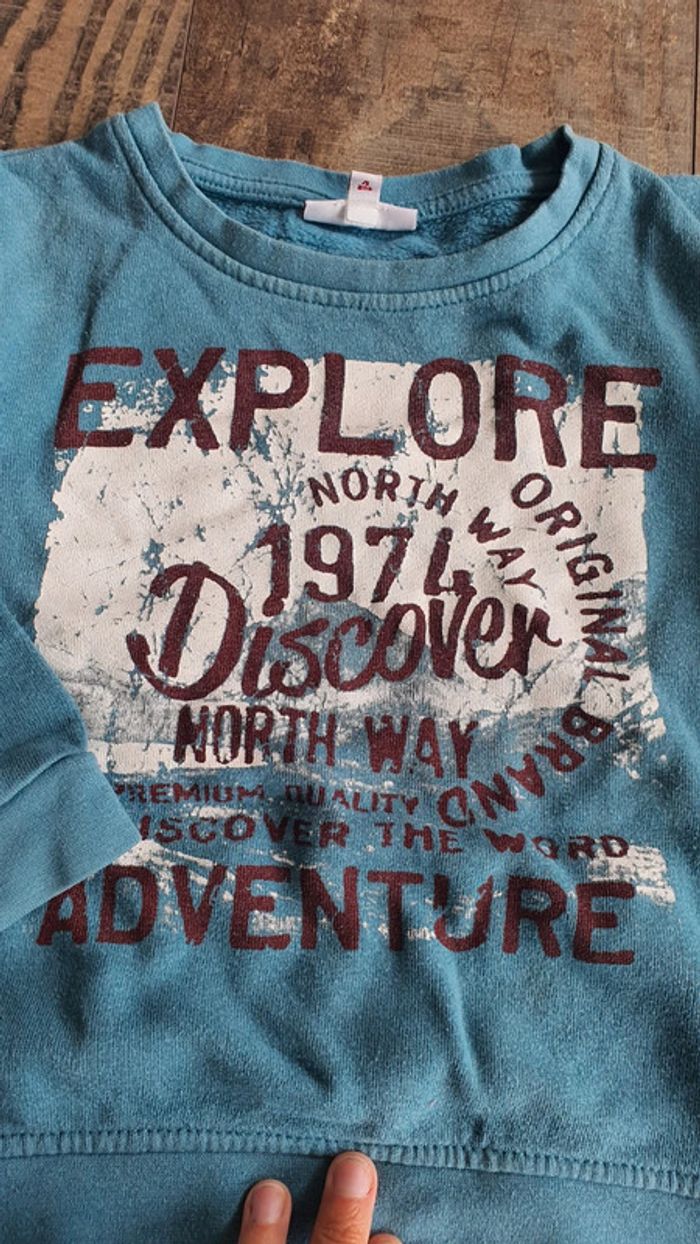 Pull u essentiel 4 ans en très bon état - photo numéro 2