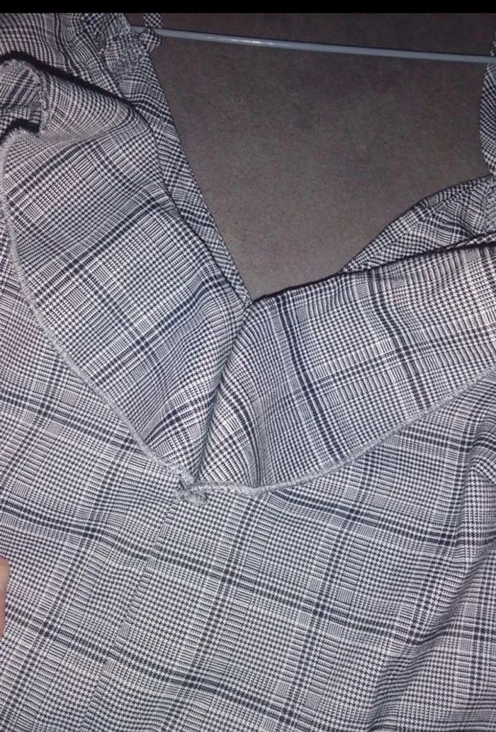 Robe épaules dénudées - photo numéro 7