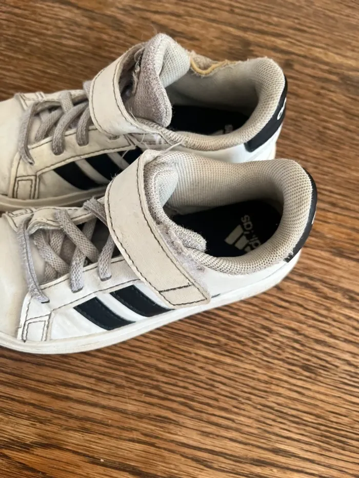 Baskets adidas - photo numéro 2