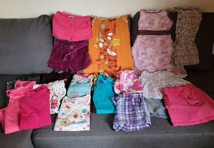 Lot de vêtements fille 6 ans avec marques