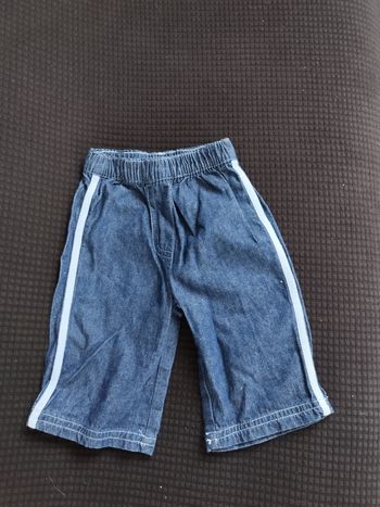 Jean garçon taille 6 mois