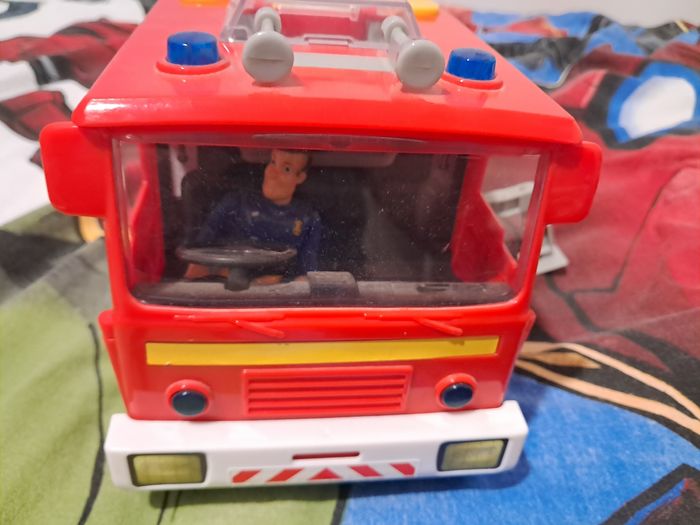 Camion sam le pompier + moto de police - photo numéro 3