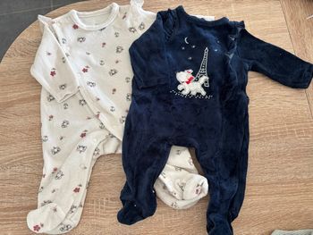 Lot pyjamas hiver Disney 1 mois