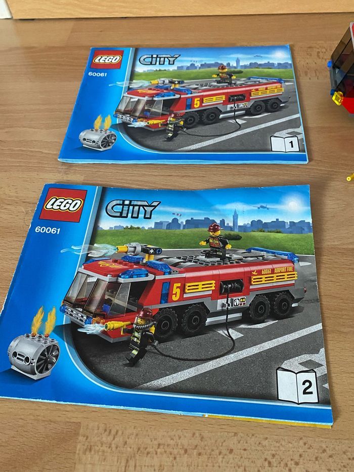 Lego Le camion de pompier de l’aéroport Ref 60061 - photo numéro 5