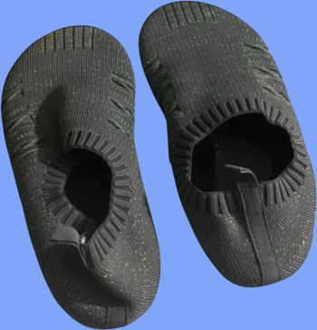 chaussure/ chausson aquatique plage ou piscine 34/35