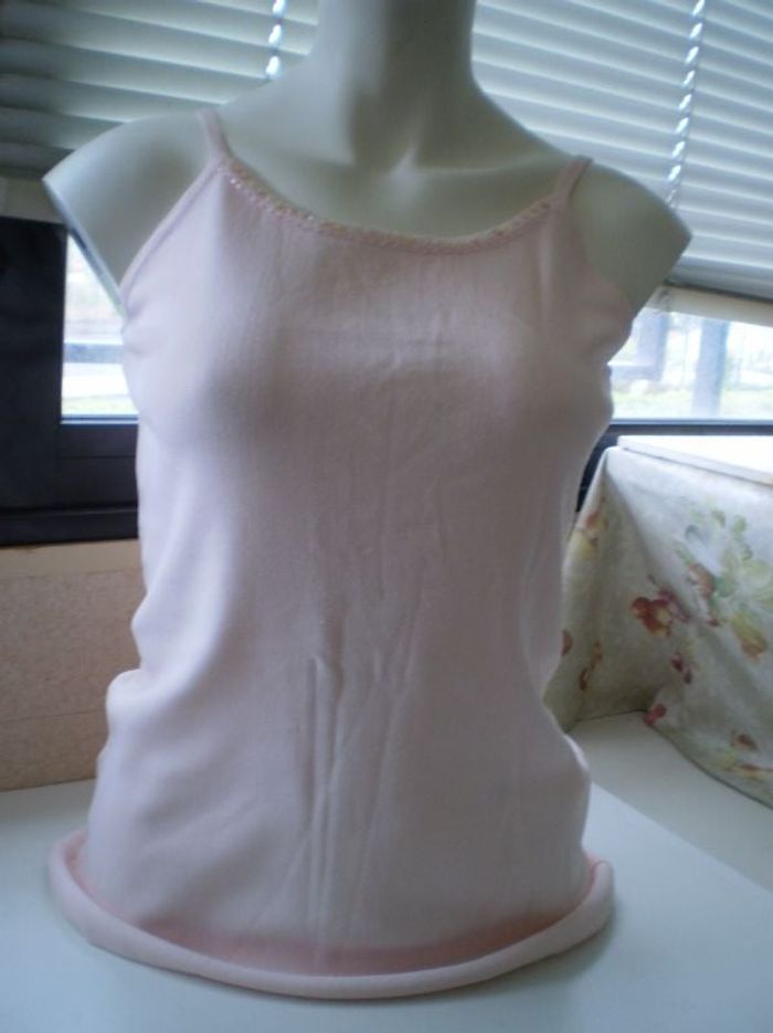 débardeur rose NEUF NON PORTE T 42